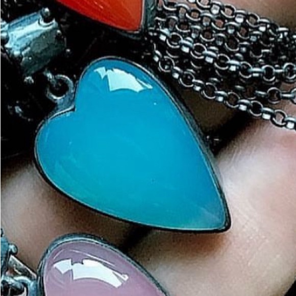 NWOT Blue Chalcedony heart necklace - Picture 2 of 2